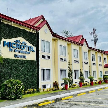 Microtel By Wyndham Tarlac Ngoại thất bức ảnh